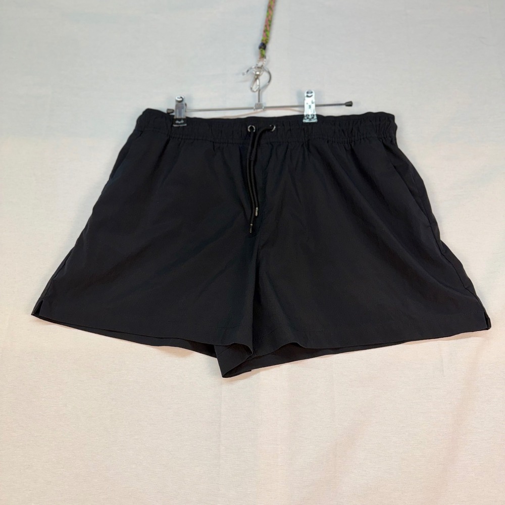 Athleta Black Drawstring Athletic Shorts Women Large Pockets Travel Hiking